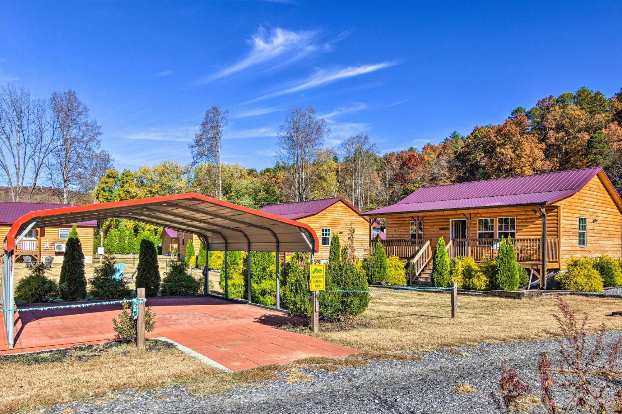 Cozy Smoky Mountain Cabin By Tuckasegee River! Bryson City Eksteriør bilde