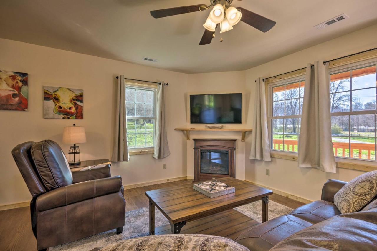 Cozy Smoky Mountain Cabin By Tuckasegee River! Bryson City Eksteriør bilde