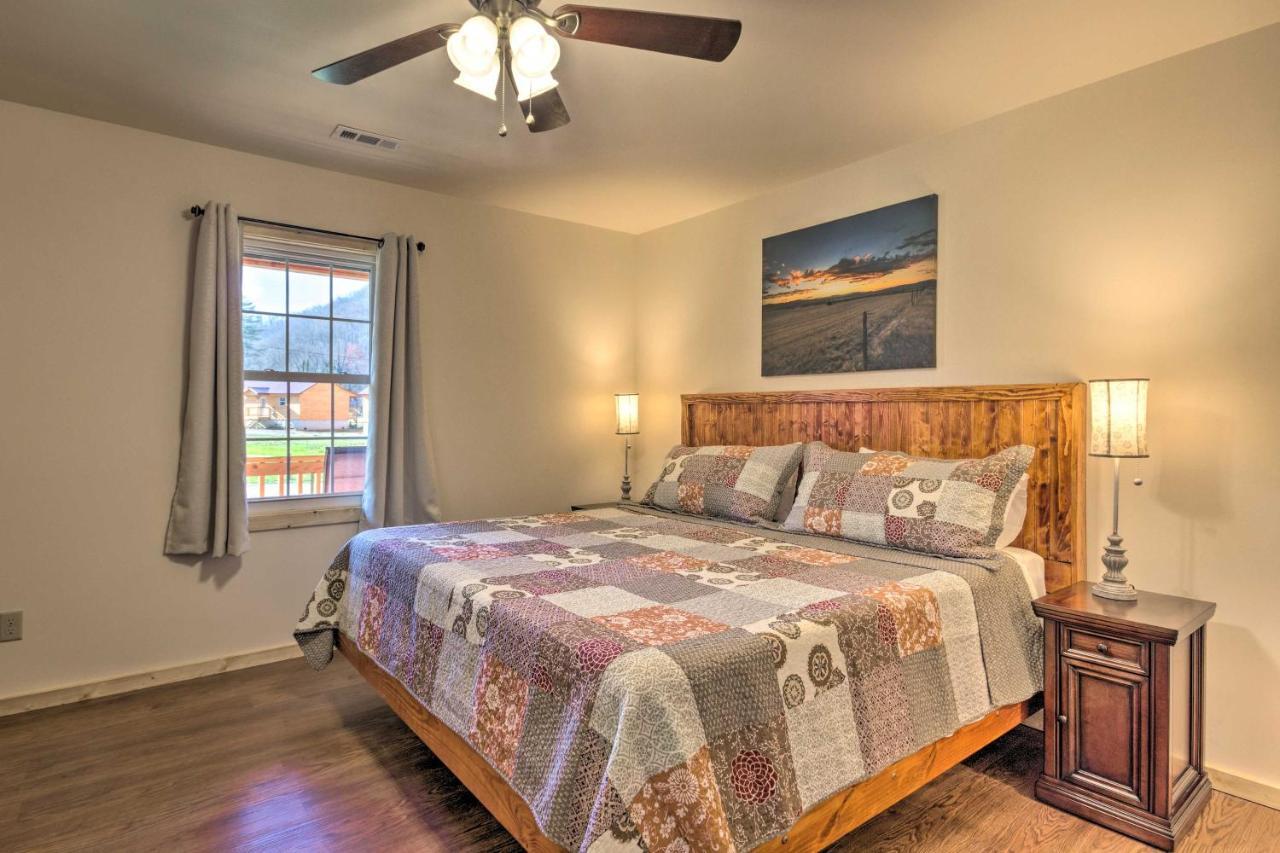 Cozy Smoky Mountain Cabin By Tuckasegee River! Bryson City Eksteriør bilde